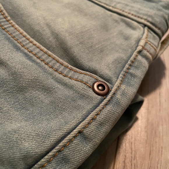 Men’s slim fit denim jeans (worn once). - Picture 2 of 3